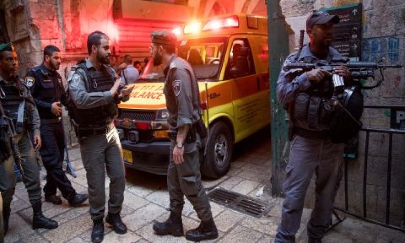פיגוע הדקירה בעיר העתיקה [צילום: יונתן זינדל/פלאש 90]
