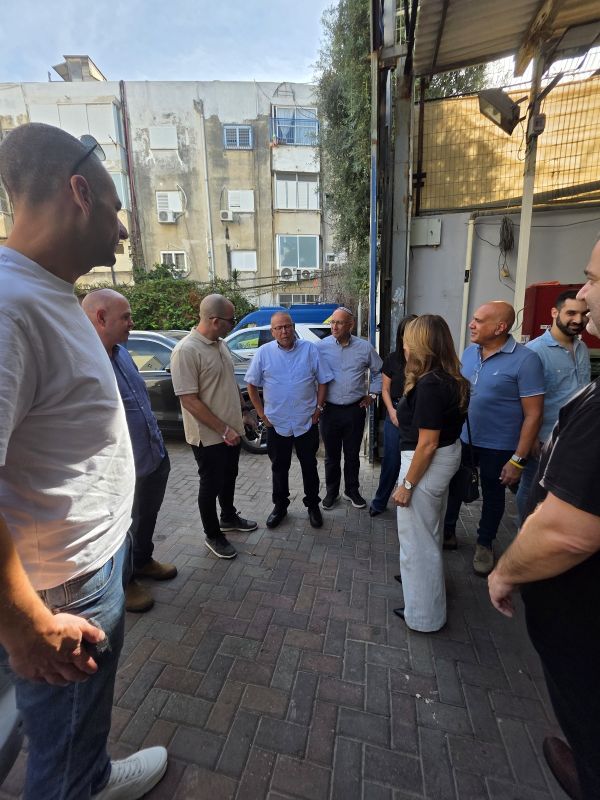[צילום: ועד עובדי גלי צה"ל]