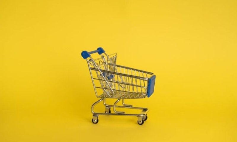 [צילום: SHVETS production באתר PEXELS]
