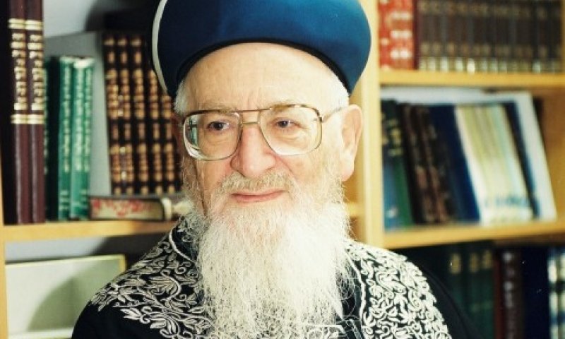 הרב מרדכי אליהו [צילום: פלאש 90]