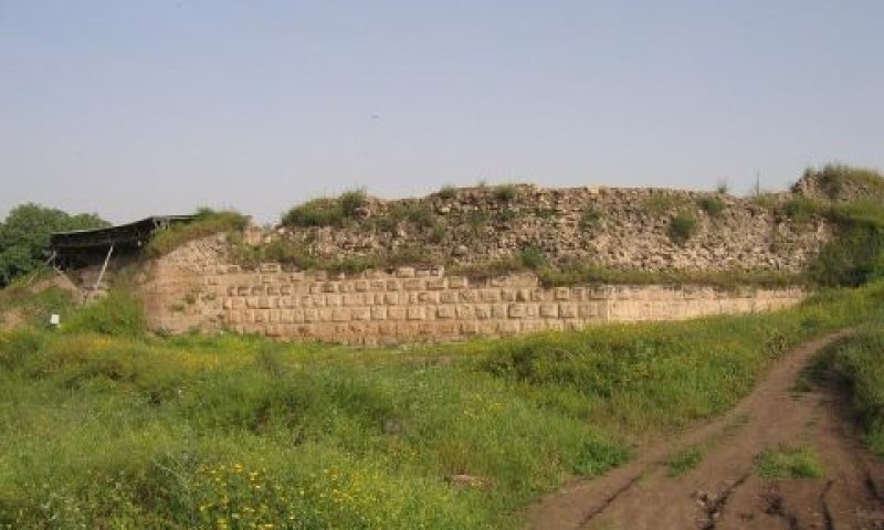 צידו הצפוני של מצד עתרת [צילום: אסף צ.]