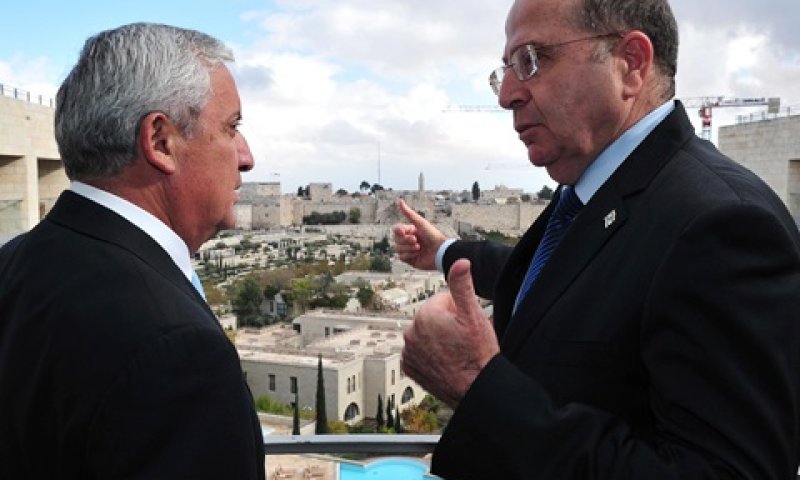 יעלון ומולינה בירושלים [צילום: אריאל חרמוני, משרד הביטחון]