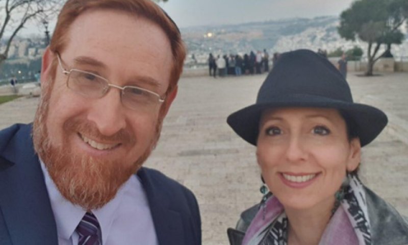 גליק והדס דיסין. חובה נעימה לדווח
