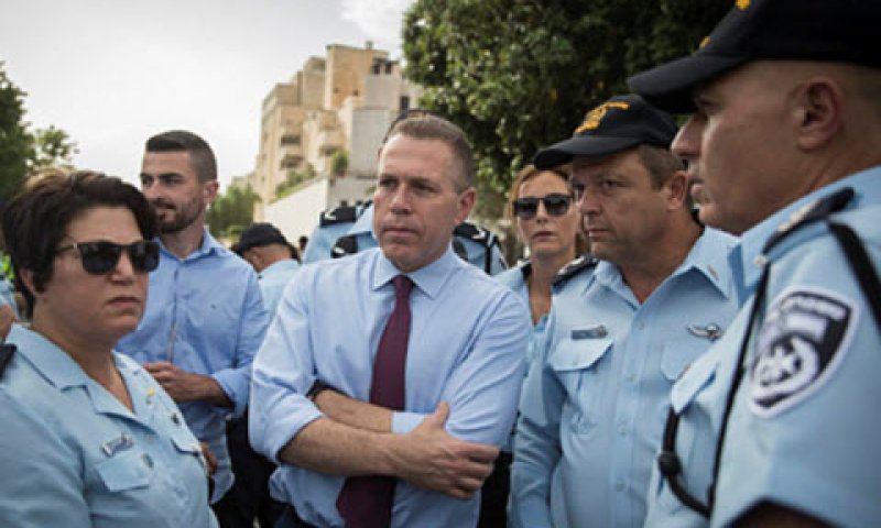 ארדן. אפס סובלנות לאלימות שוטרים [צילום: יונתן זינדל/פלאש 90]