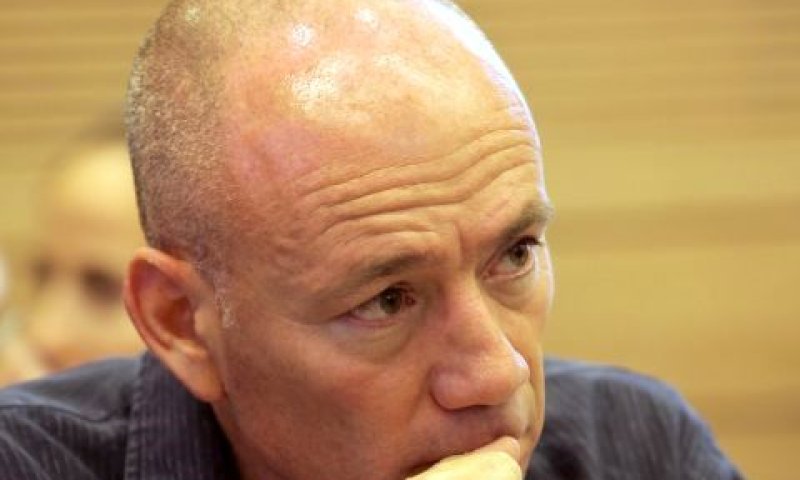 ניר. מתחייב [צילום: פלאש 90]