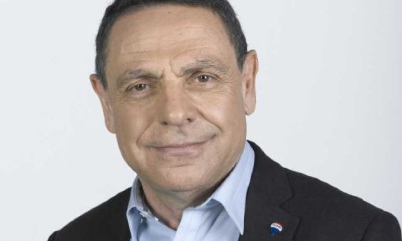 יו"ר רימקס, ברנרד רסקין