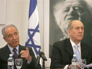 אולמרט גונן על אולמרט