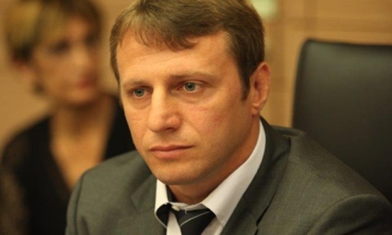 ח"כ רזבוזוב. מכיר את המכשולים שבפני העולים [צילום: דוברות הכנסת]