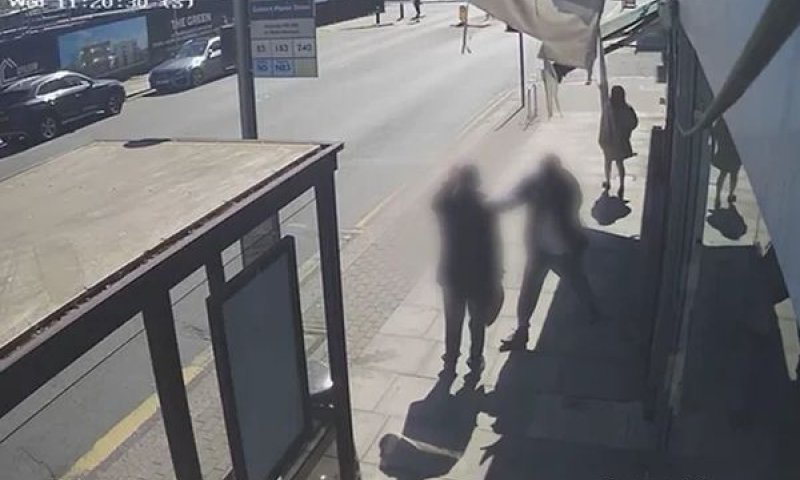 תיעוד הפיגוע [צילום: מצלמת אבטחה]