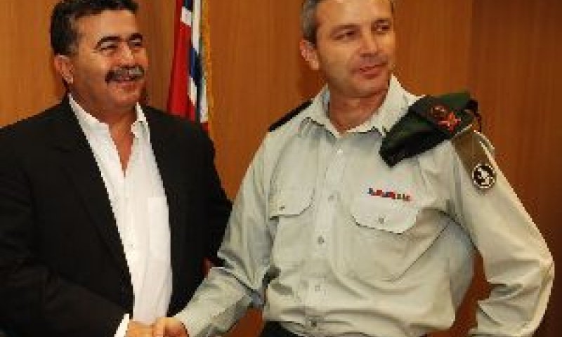 עמי שפרן ושר הביטחון [צילום: דו"צ]