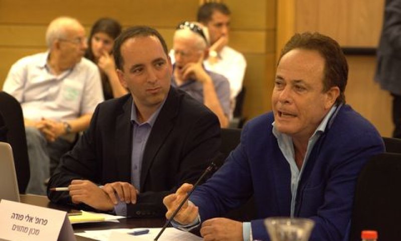 ד"ר נמרוד גורן ופרופ' אלי פודה [צילום: קונסטנטין גרוסמן]