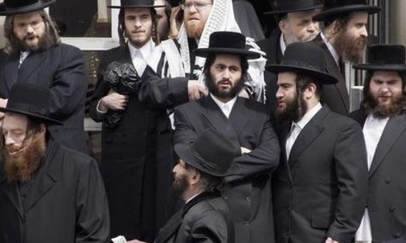 חסידי סאטמר, ויליאמסבורג [צילום: מארק לניהאן, AP]