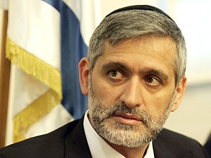 לחדד הגדרות. יישובים חוקיים ולא מאחזים לא חוקיים. אלי ישי [צילום: פלאש 90]