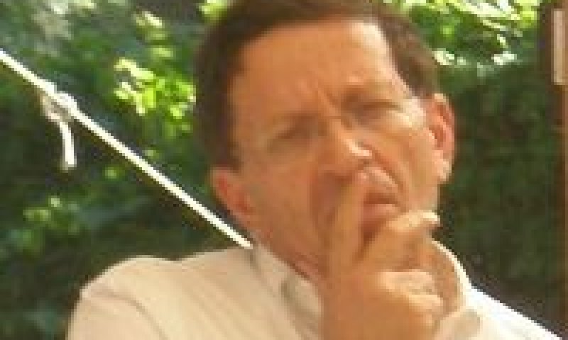 זיסוביץ'. מתנצל