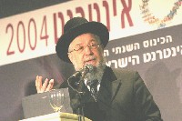 הרב לאו, מזהיר