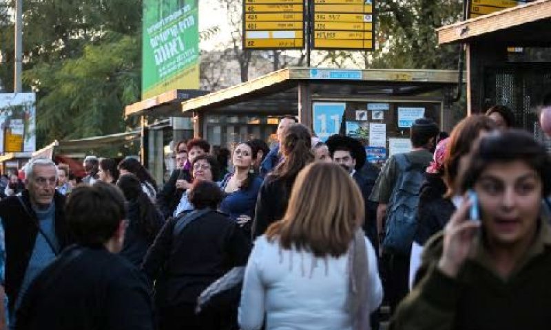 התחנות בבנייני האומה [צילום: פלאש 90]