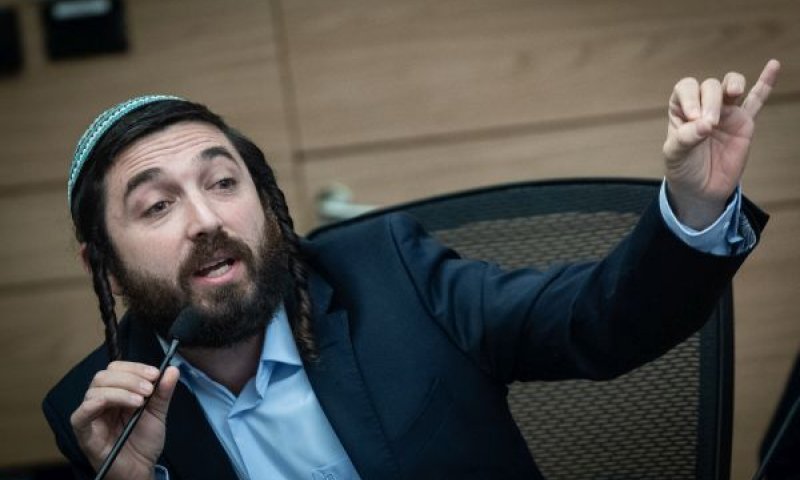 סוכות. עבירה חמורה &ndash; והאכיפה כושלת [צילום: יונתן זינדל/פלאש 90]