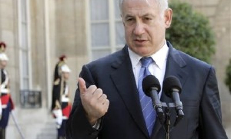 נתניהו בארמון האליזה [צילום: AP]