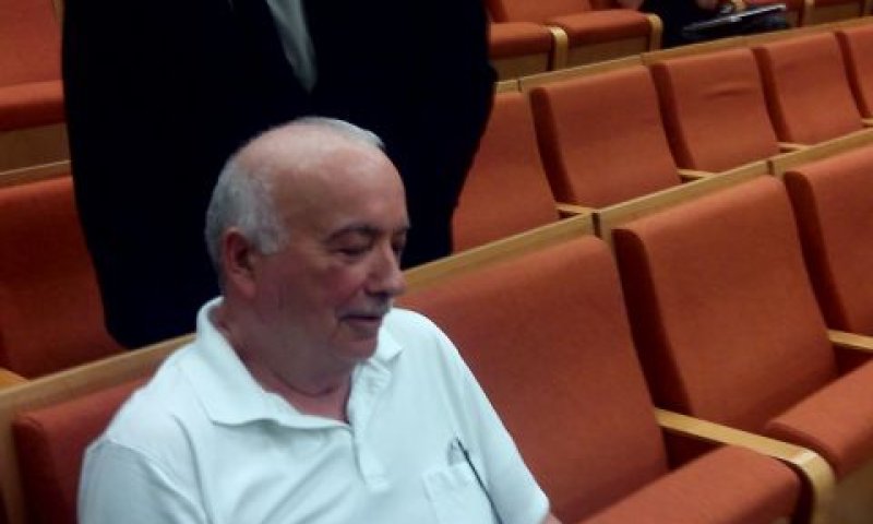 פישמן. אסיפה בתוך חודש