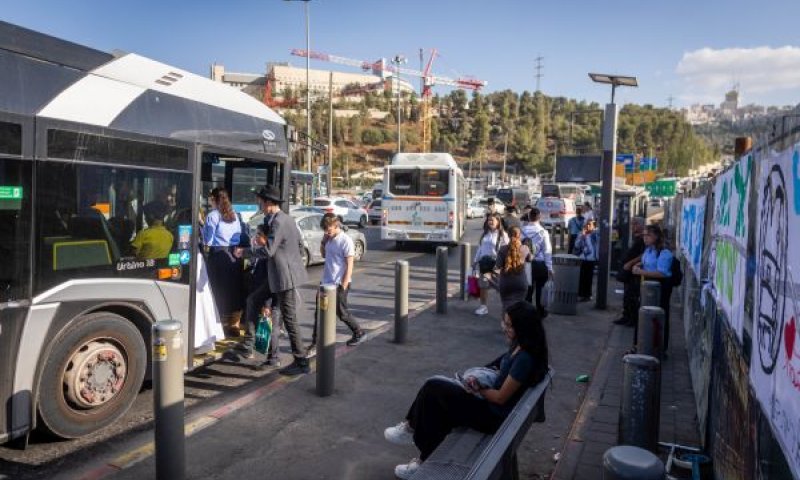 נהגים חוששים מאלימות נוסעים [צילום: חיים גולדברג/פלאש 90]