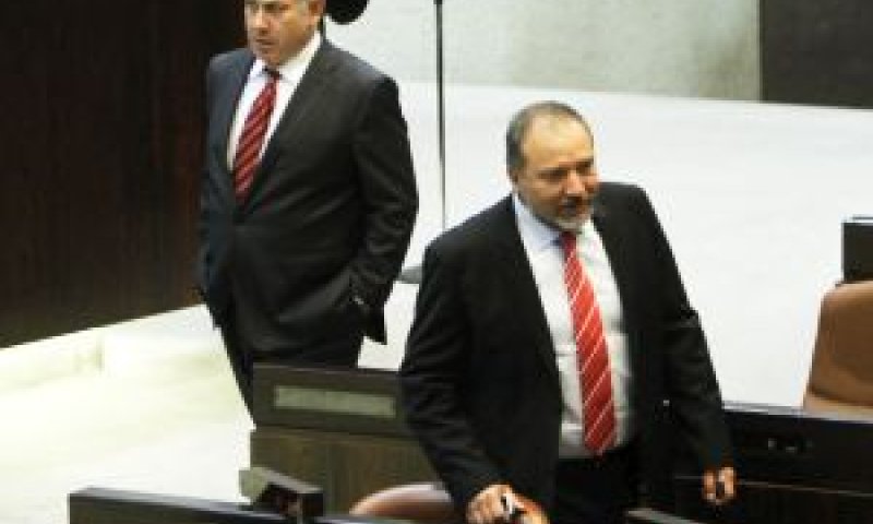 ליברמן ונתניהו. מי מרוויח ומי מפסיד? [צילום: פלאש 90]