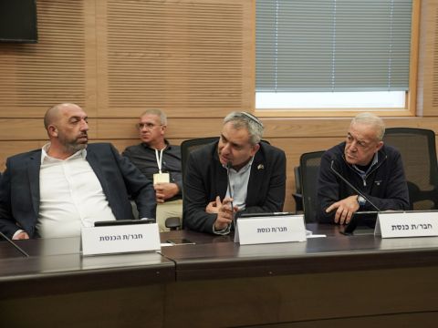 אכרם חסון, זאב אלקין וששון גואטה