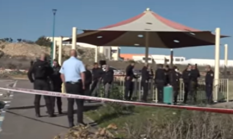 זירת הרצח בביר אל מכסור [צילום: מתוך הטלוויזיה]
