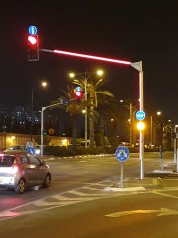 רמזור אדום