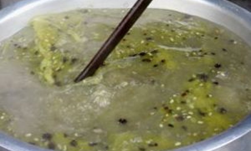 מרחיקים מהישג ידם של ילדים סירים חמים [צילום: AP]