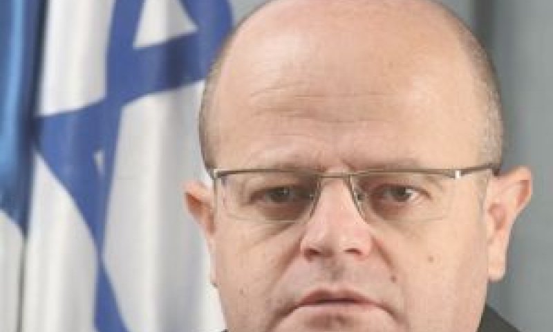 אבינור. בקרבת הרף התחתון