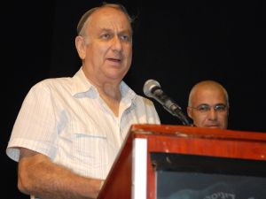 אברהם בנמלך [צילום: קובי קואנקס]