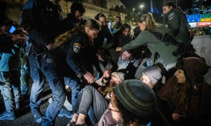 עימותים בירושלים [צילום: חיים גולדברג/פלאש 90]