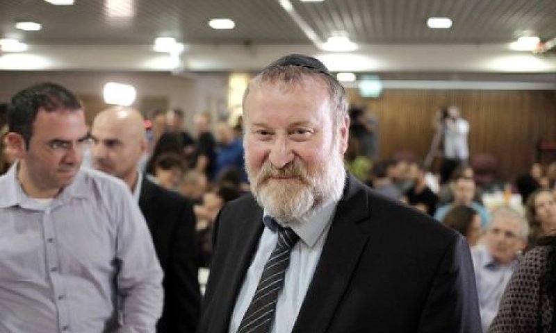 מנדלבליט. שני אנשי תקשורת [צילום: תומר נויברג, פלאש 90]