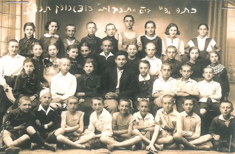 שרייבמן כמורה בבי"ס תרבות בפולניה מ-1937