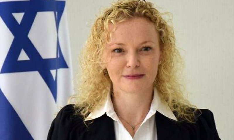 דיבון-סגל. "התשובות הותירו טעם מר"