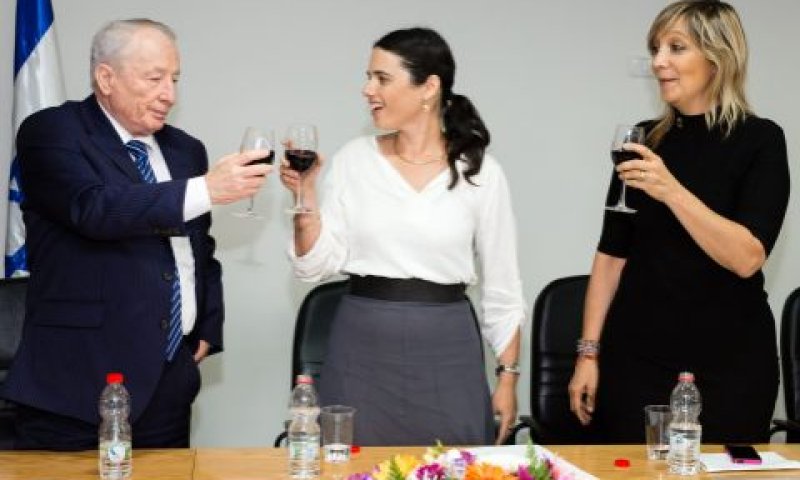 עו"ד אמי פלמור, השרה איילת שקד, היועמ"ש יהודה וינשטיין [צילום: דודי ועקנין / פלאש 90]