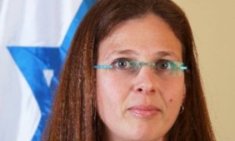 קלמפנר-נבון. אין עילת פסילה [צילום: בוצ'צ'ו]