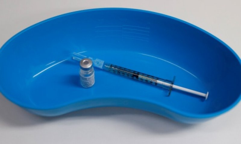 חיסון מבוסס חלבון ולא mRNA [צילום: אליסטר גרנט, AP]