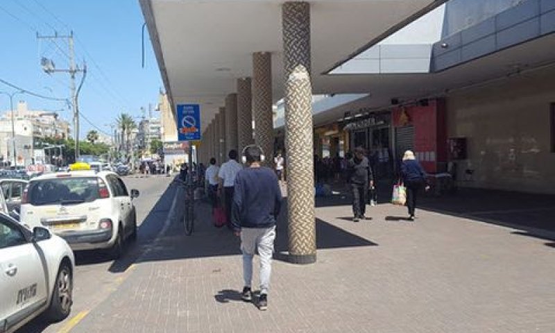 התחנה המרכזית בנתניה [צילום: אלי אלון]