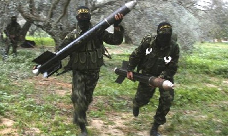 הרקטות מועברות באמבולנסים [צילום: AP]