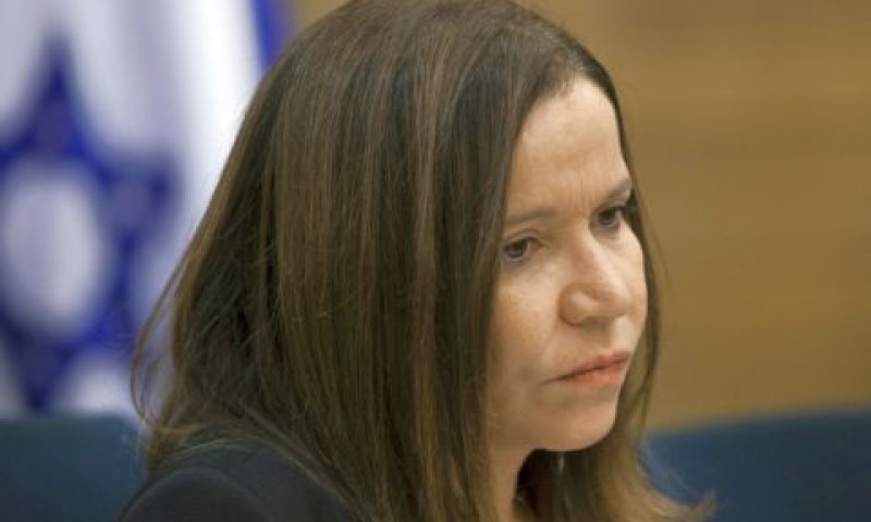 יחימוביץ. קרב בלימה [צילום: פלאש 90]