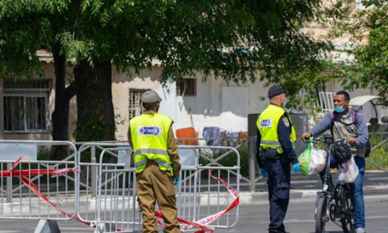 סגר בירושלים [צילום: אוליביה פיטוסי/פלאש 90]