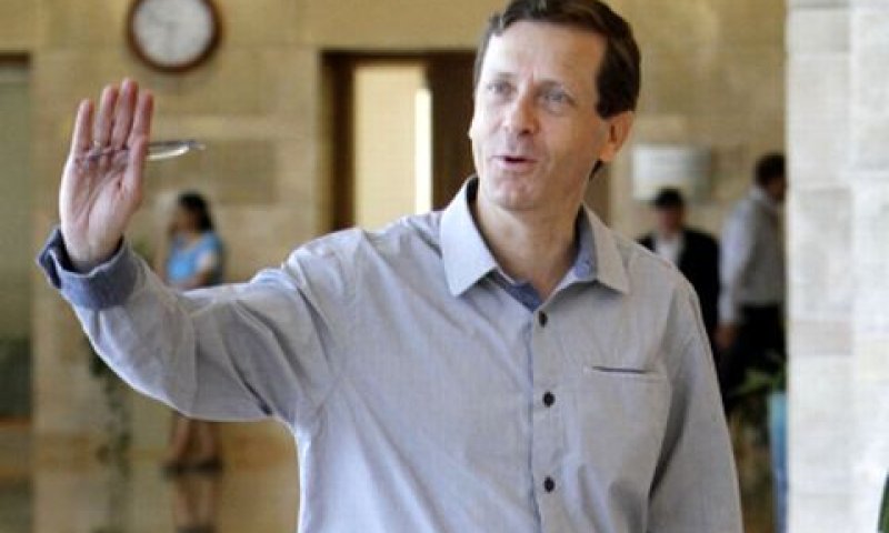 הרצוג. שבר ימינה? [צילום: פלאש 90]