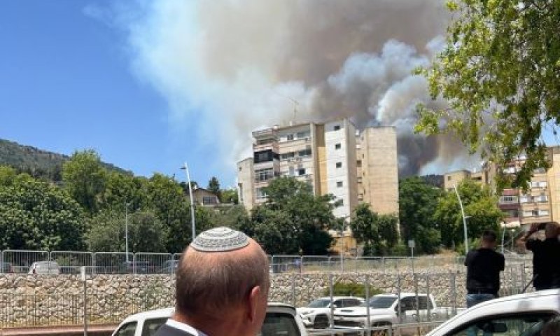 מתניהו אנגלמן בסיור בקרית שמונה