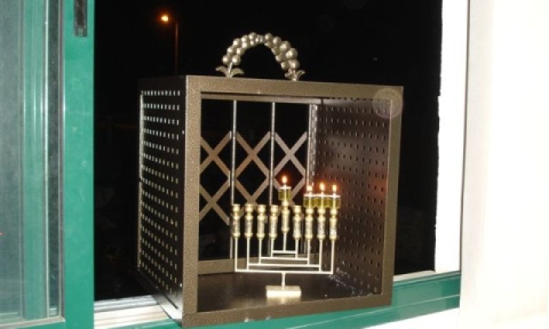 חנוכה, חנוכיה שמורה