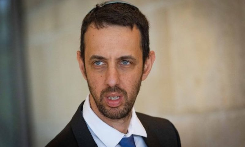 קלנר. רחבת העליון פתוחה לציבור [צילום: יונתן זינדל/פלאש 90]