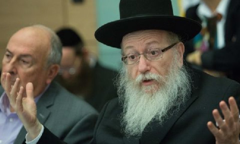 ליצמן בוועדה של אלאלוף [צילום: יונתן זינדל/פלאש 90]