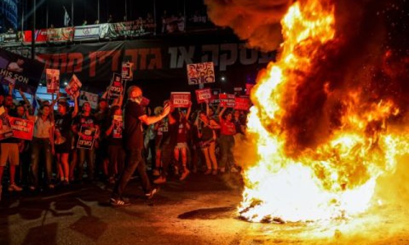הפגנה לא חוקית בתל אביב [צילום: איתי רון/פלאש 90]