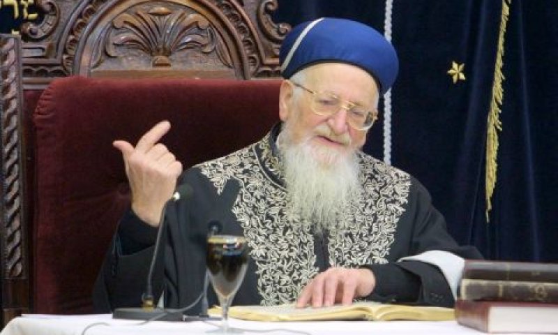 הרב מרדכי אליהו. שיפור ניכר [צילום: פלאש 90]