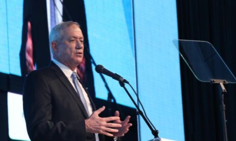 גנץ בוועידת ישראל ללכידות חברתית [צילום: אלעד מלכה]